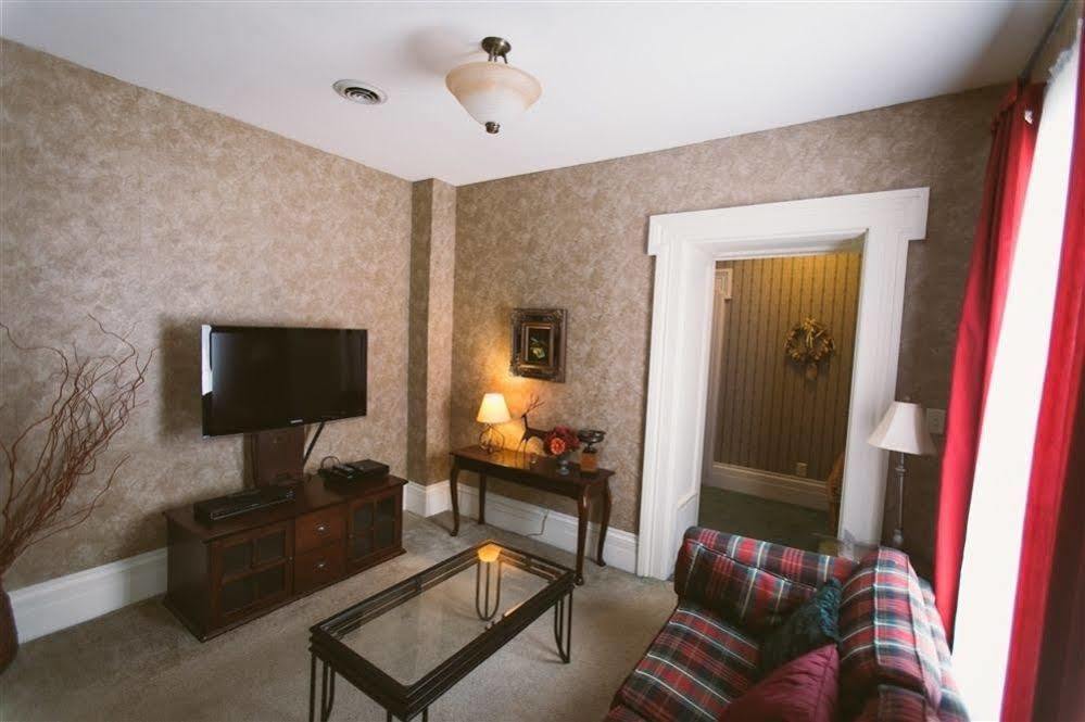 The Mount Vernon Inn Eksteriør bilde